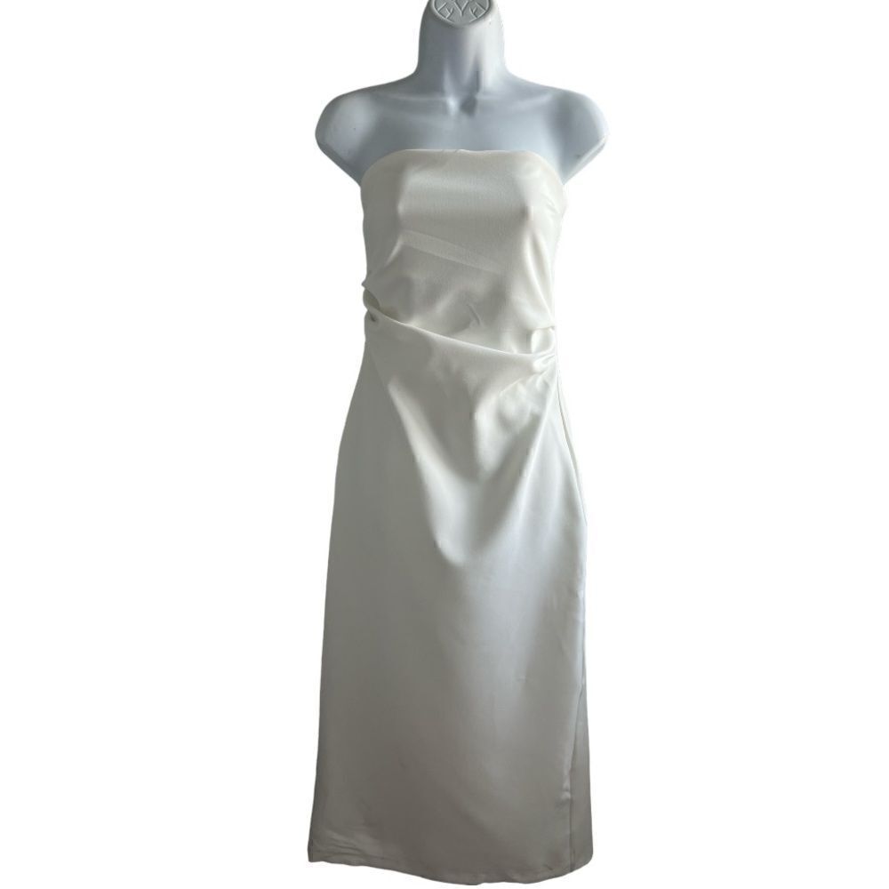 ZARA Elegant Strapless Off White Midi Dress Slightly Wrap style Size M.